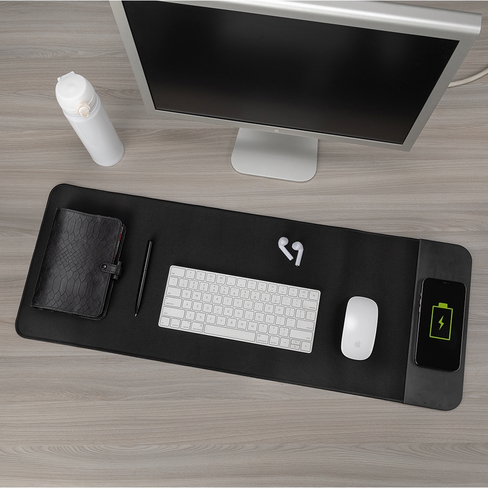 Desk-Pad-com-carregamento-por-inducao-13355d1-1634556551